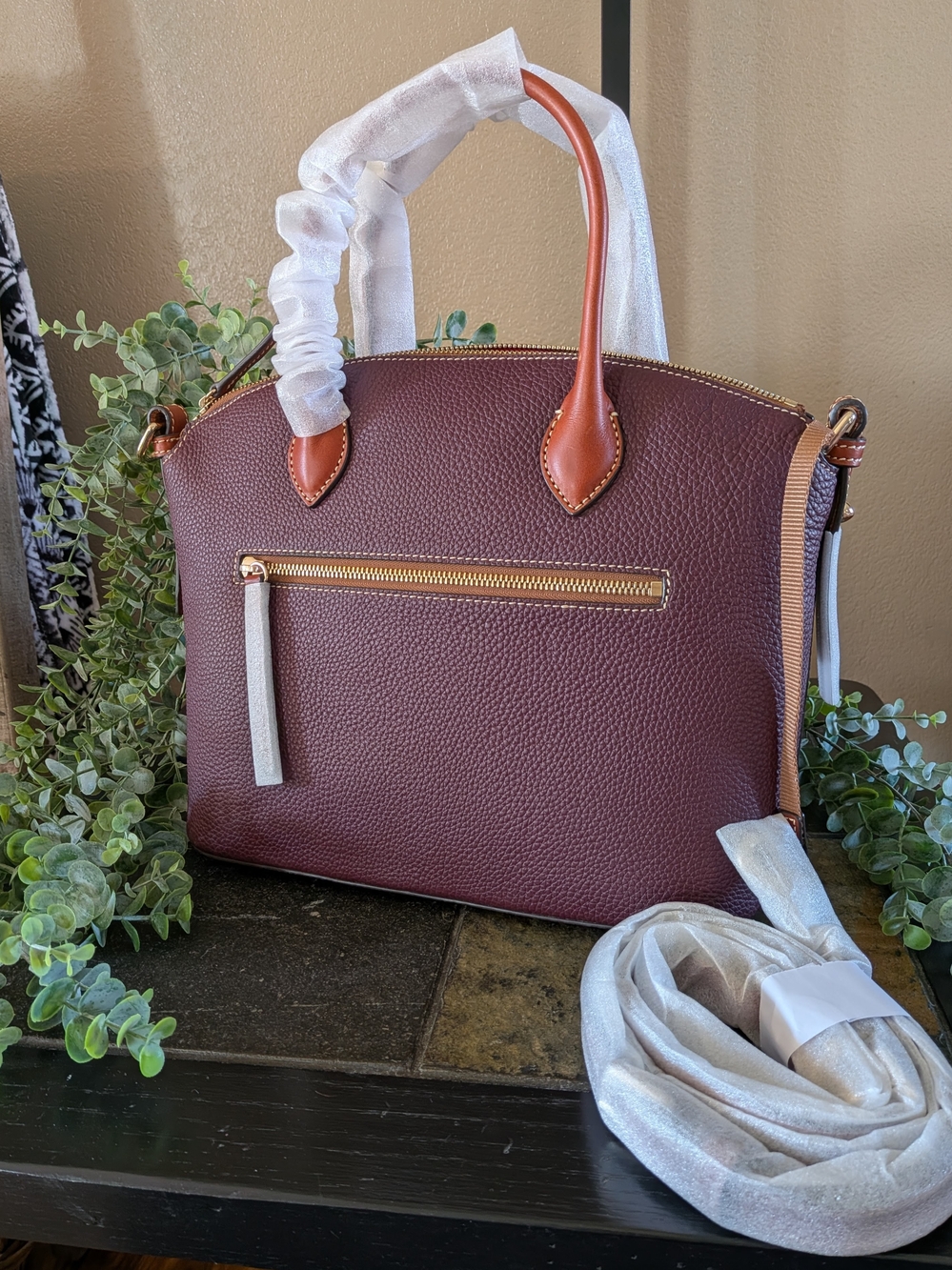 NWT! Dooney & Bourke Pebble Grain Domed Satchel in BORDEAUX - - Picture 2 of 9